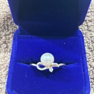 Vantel Pearls White Pearl Infinity 825 sterling Silver Ring